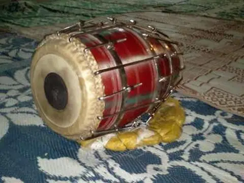 gallery-music instruments_01 (1).jpg