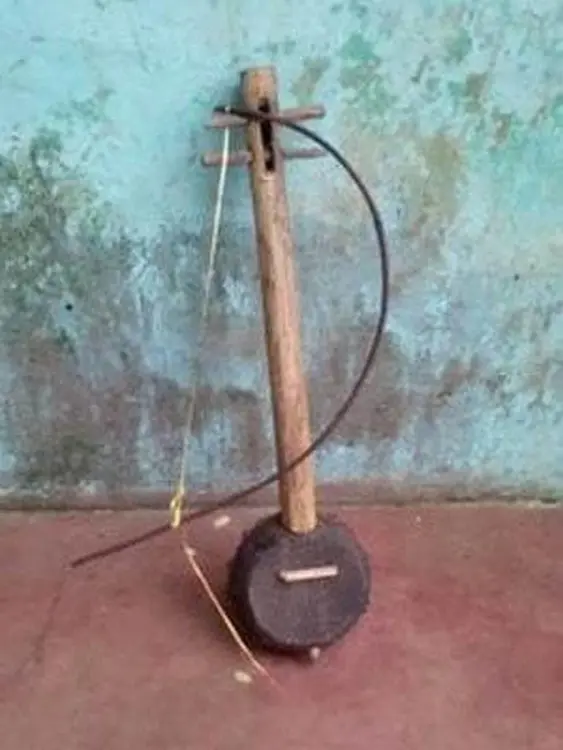 gallery-music instruments_01 (1).jpg